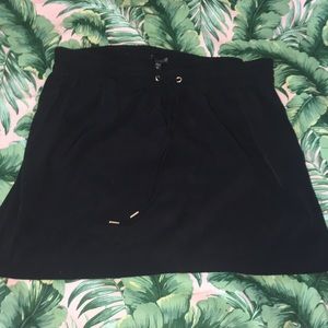 BLACK EXPRESS SKIRT